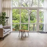 Bright Ground-floor With Garden