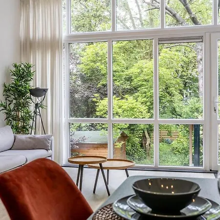 Bright Ground-floor With Garden